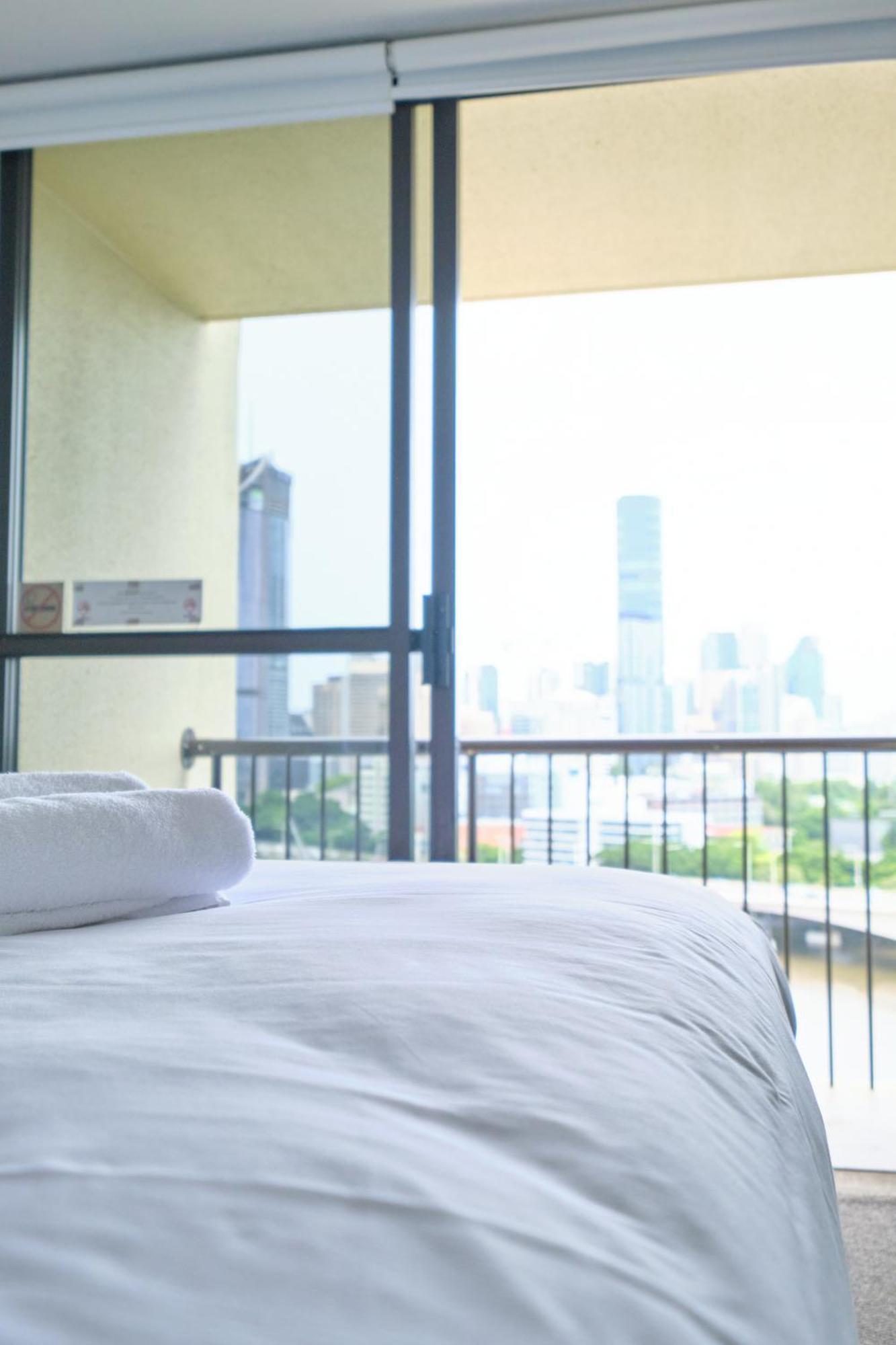 Aparthotel River Plaza