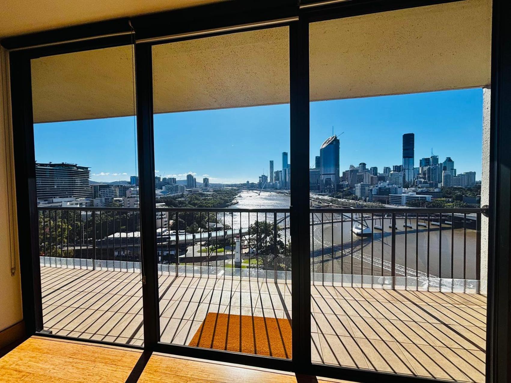 River Plaza Brisbane