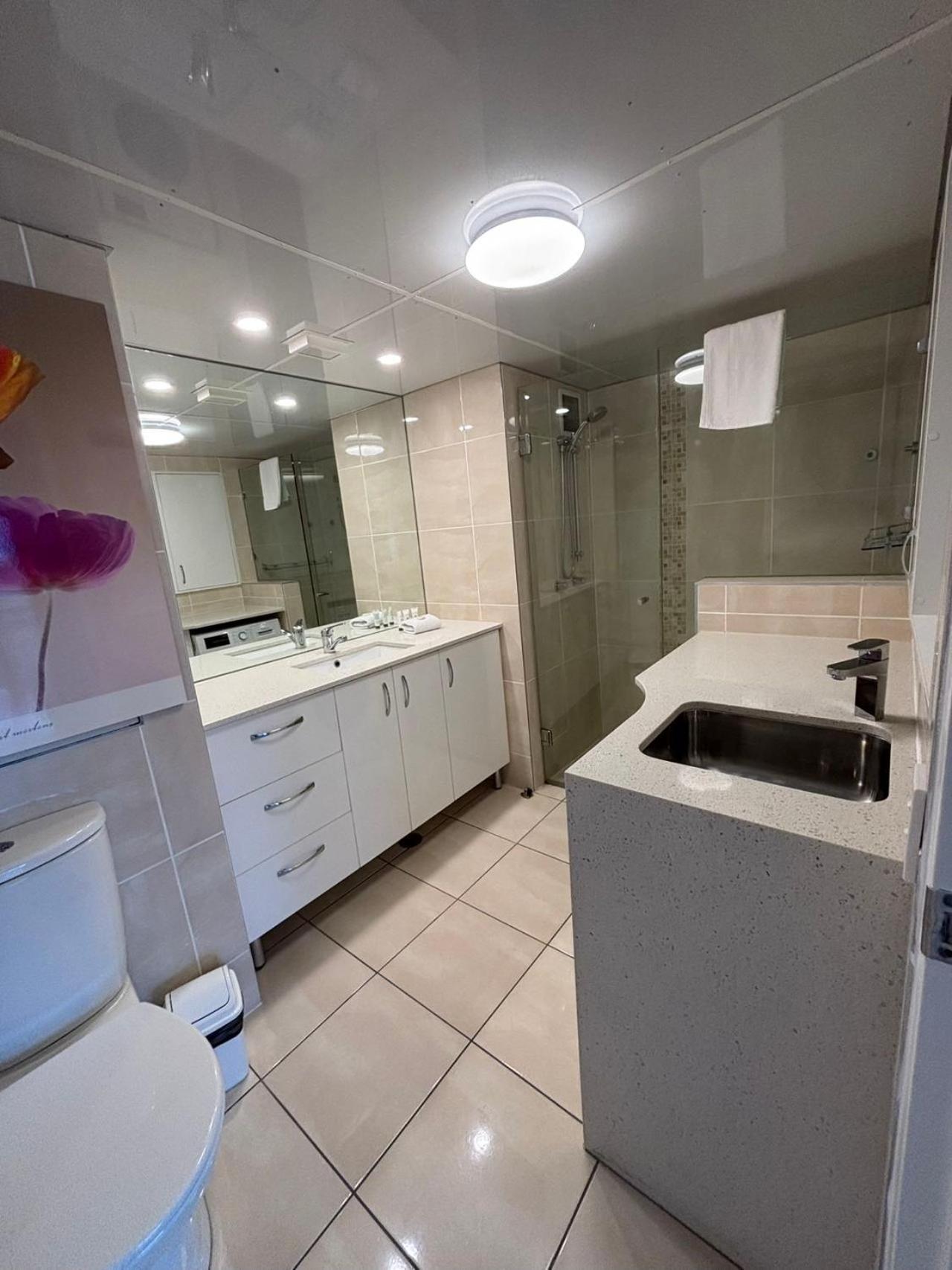 Aparthotel River Plaza 3*